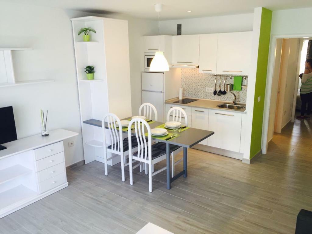 Pistachio Apartment Lanzarote Apartment Costa Teguise Dış mekan fotoğraf