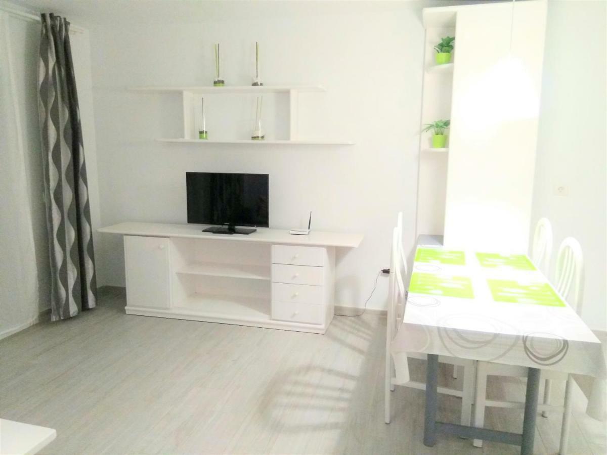 Pistachio Apartment Lanzarote Apartment Costa Teguise Dış mekan fotoğraf